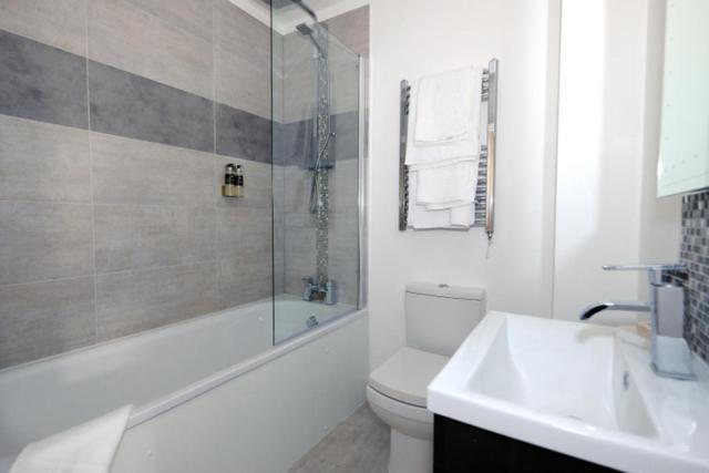 Geneva House Apartments By Elegance Living 피터버러 객실 사진